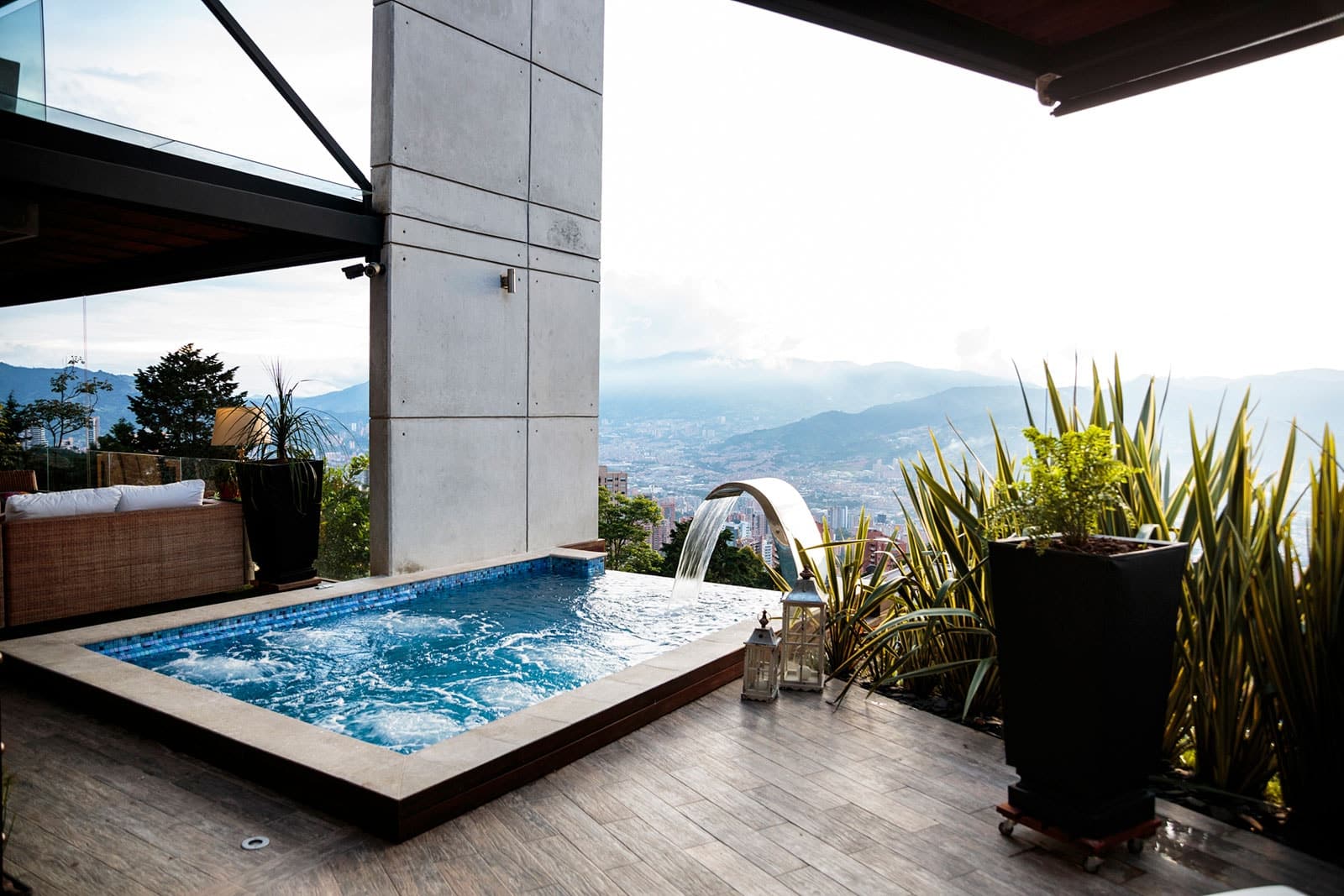 Delphinus-FOSFO-Mosaic-POOL-Ezarri-2.jpg