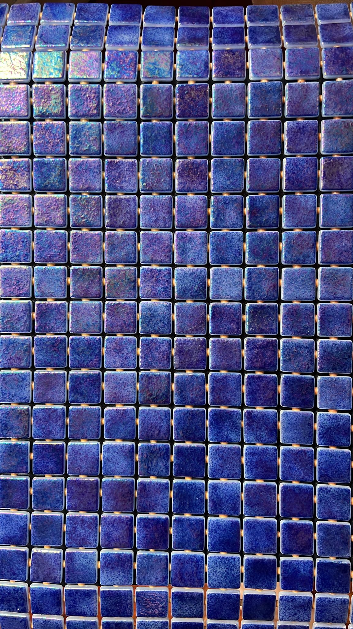 ZAFIRO2POOLTILE.CA_.jpg